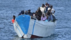 U prevrtanju broda sa migrantima kod zapadne Afrike poginulo više od 70 osoba thumb1.jpg