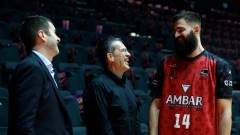 Velika čast za Dubljevića: Valensija povukla dres sa brojem 14 thumb1.jpg