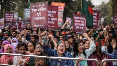 Hiljade ljudi u Bangladešu traže krivično gonjenje svrgnute premijerke thumb1.jpg