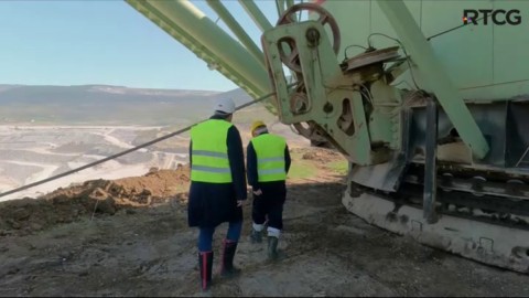 Neobični i važni - Rukovoditelj najveće mašine u CG thumb2.jpg
