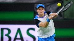 Siner nastavio niz pobjeda, Zverev eliminisao De Minora thumb1.jpg