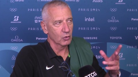 Aco Petrović za RTCG: Nismo pustili Kamerun, pakovali smo se na minus 24 thumb2.jpg
