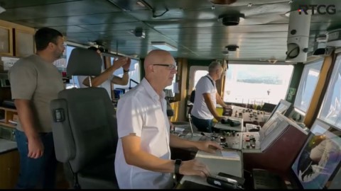 Neobični i važni - Pilot broda thumb2.jpg