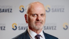 Šainović: Licemjerno je kad profesor daje legitimitet vlasti koja gura Crnu Goru u haos thumb1.jpg