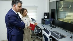 Komnenović posjetio renovirani studio Radija Tivat thumb1.jpg