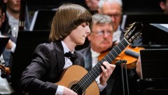 Petar Nikolić zablistao na Gala koncertu "Virtuosos" u Budimpešti thumb1.jpg