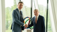 MOK američkom plivačkom rekorderu Holu nadoknadio medalje nestale u požaru  thumb1.jpg