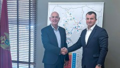 Potpisan ugovor sa Jugopetrolom za gradnju benzinske pumpe u Gornjim Mrkama thumb1.jpg