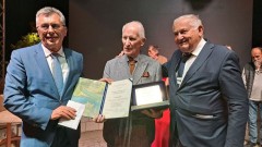 Na manifestaciji u Pivi uručena nagrada za životno djelo Matiji Bećkoviću thumb1.jpg