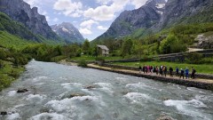 Nacionalni parkovi Crne Gore obogatili ponudu za turiste uz pratnju licenciranih vodiča thumb1.jpg
