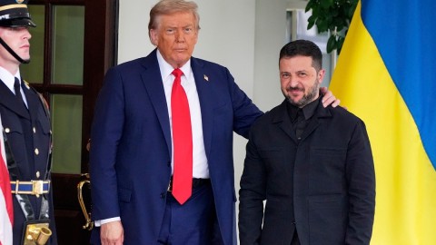 Tramp: SAD će pomoći da se osigura bezbjednost Ukrajine thumb2.jpg