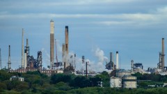 Kineske državne kompanije obustavile kupovinu ruske nafte zbog američkih sankcija thumb1.jpg