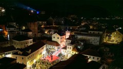 Crveni tepih kao uvod u svečano otvaranje 38. Filmskog festivala Herceg Novi thumb1.jpg