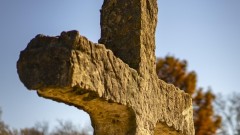 Otkriven hrišćanski krst u Abu Dabiju, lokalitet star 1.400 godina bio manastir thumb1.jpg