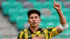 Može i ovako: 16-godišnjak preuzeo odgovornost i donio pobjedu Kairatu protiv Slovana thumb1.jpg