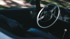 Šta bi trebalo uraditi kada automobil počne da tone u rijeku ili jezero? thumb1.jpg