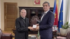 Ibrahimović sa Čulikatom: Potvrđena obostrana posvećenost otvaranju Apostolske nuncijature u Podgorici thumb1.jpg