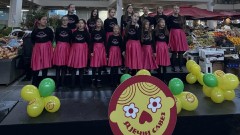 Uz dječiji hor “Zvjezdice” završena prva “Jesenja trpeza” thumb1.jpg