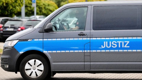 Srbin i dvojica Hrvata poginuli u teškoj saobraćajnoj nesreći u Njemačkoj: Bježali BMW-om od policije i stradali thumb2.jpg