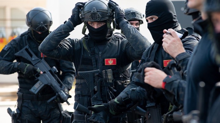 SPO uhapsio više osoba zbog šverca droge, traga se za Kalezićem i Bakračem thumb3.jpg