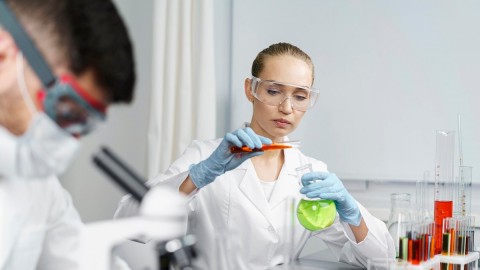 Država ulaže milion eura u naučnike, stipendije izvrsnosti do kraja godine thumb2.jpg