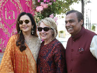 Bijonse i Klintonova na vječanju indijskih milijardera