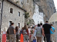 "Do kraja pokažite mudrost i odgovornost" manastir-ostrog-aa1.jpg