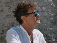 Krajem oktobra novi album Crvene jabuke 1.jpg
