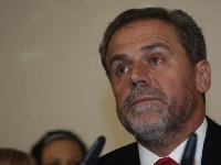 Preminuo gradonačelnik Zagreba mandic.jpg