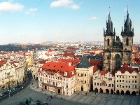 Protest u Pragu zbog obavezne vakcinacije