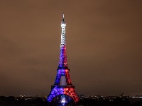 Na Ajfelovu kulu uz potvrdu o vakcinaciji  vvvvvvvvvvvvvvvvvvvvvvvv.jpg