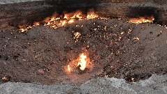 Plinski krater "vrata pakla" koji gori već 50 godina biće zatvoren aa-20220410-27523994-27523986-turkmenistanplinskikratervratapaklakojigorivec50godinabicezatvoren.jpg