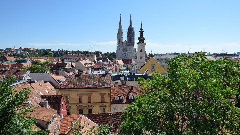 U Hrvatskoj preminulo 15 osoba, 835 novih slučajeva U Hrvatskoj preminulo 15 osoba, 835 novih slučajeva