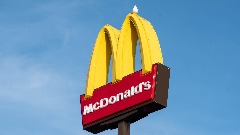 Mekdonalds prodaje svoje restorane u Rusiji  fast-food-g84e1bea551920.jpg