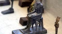 Otkriveno 150 bronzanih statua bogova iz doba faraona 