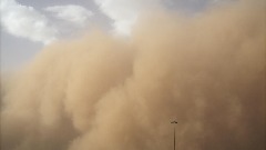 Hiljade ljudi u bolnicama zbog pješčane oluje